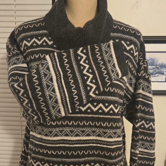 Beautiful, Made In Italy Wool Sweater. - Picture 4 of 7